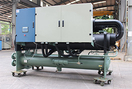 檢測出廠冷水機，恒星嚴格遵守產(chǎn)品標準