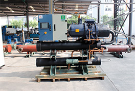 酒店供暖供水，一臺螺桿式水源熱泵機組就能滿足