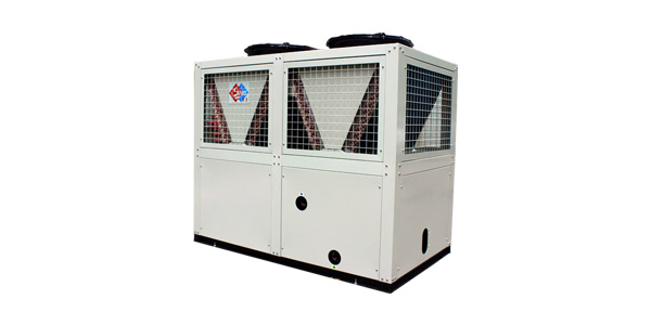 低溫風(fēng)冷渦旋熱泵機(jī)組智能化控制，用戶可隨時(shí)了解機(jī)組情況